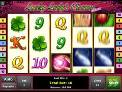 Lucky Lady's Charm Deluxe Slot